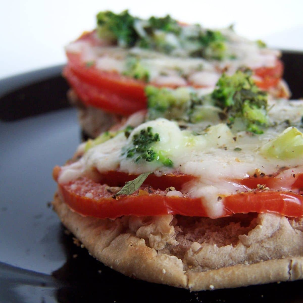 English Muffin Pizza Air Fryer